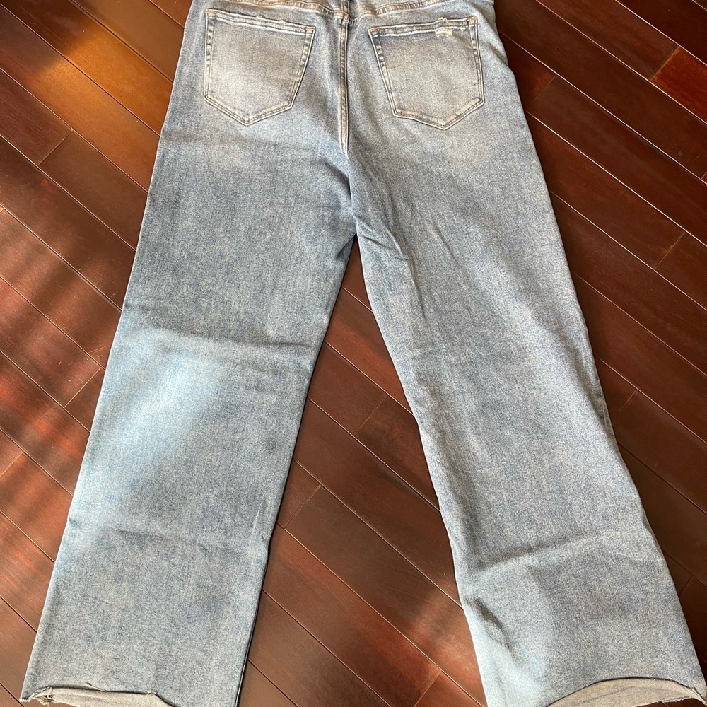 Altar’d State Mica Distressed Raw Hem Wide Leg Light Blue Women’s Jeans 32 - Picture 11 of 15
